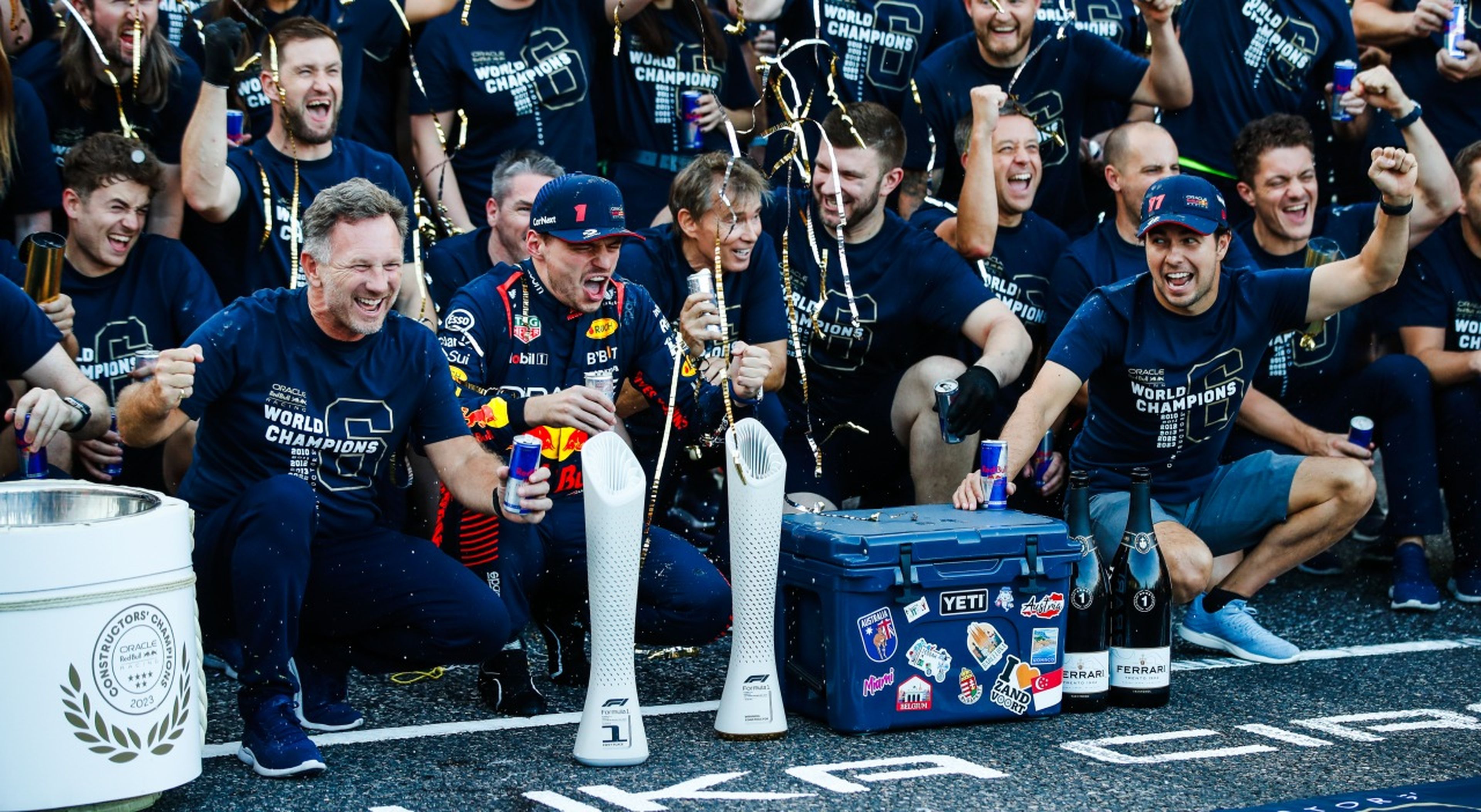 Red Bull celebra su sexto título de Constructores en Japón