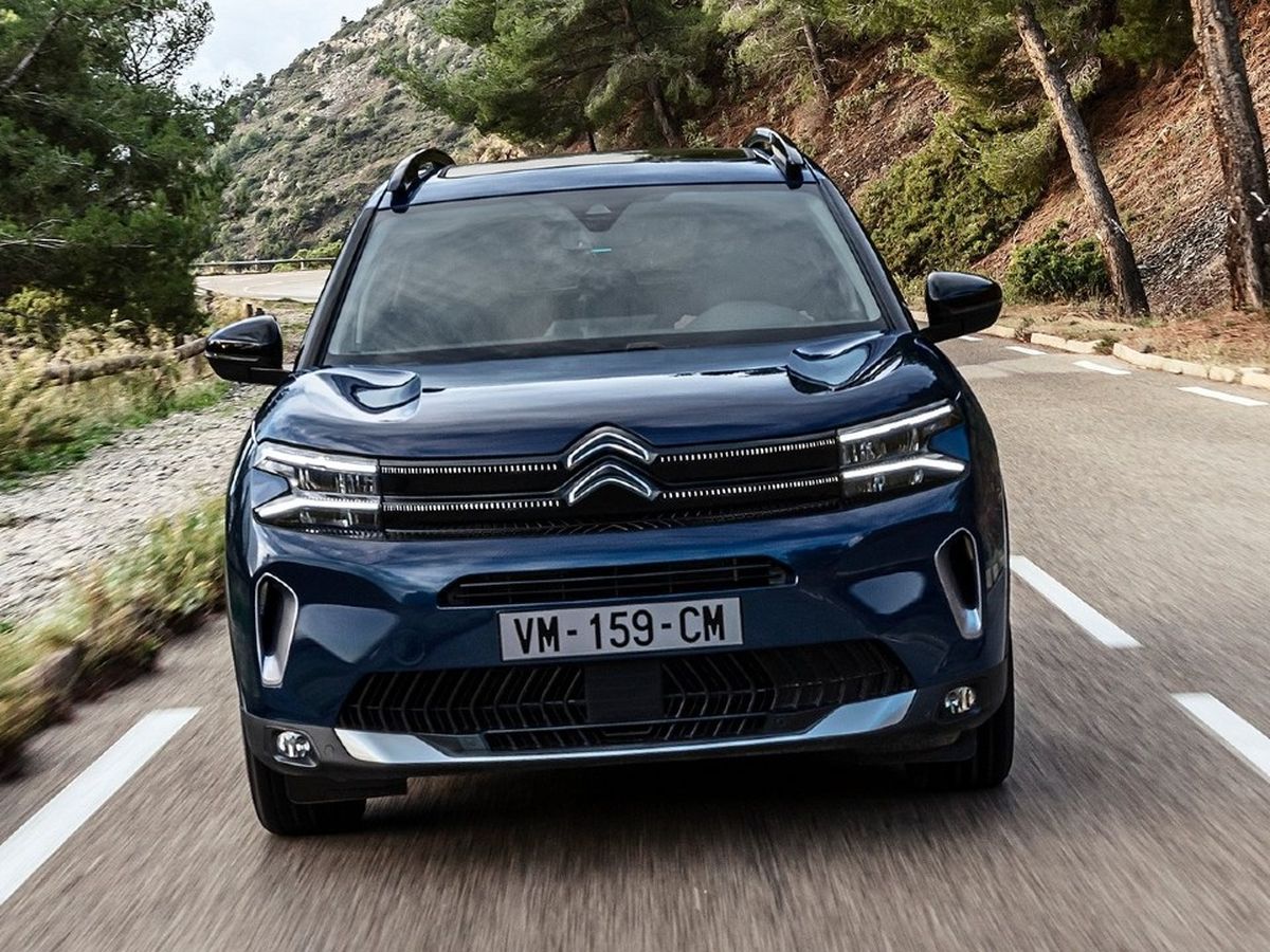 Recreación Citroën C5 2021: berlina con aspecto de crossover