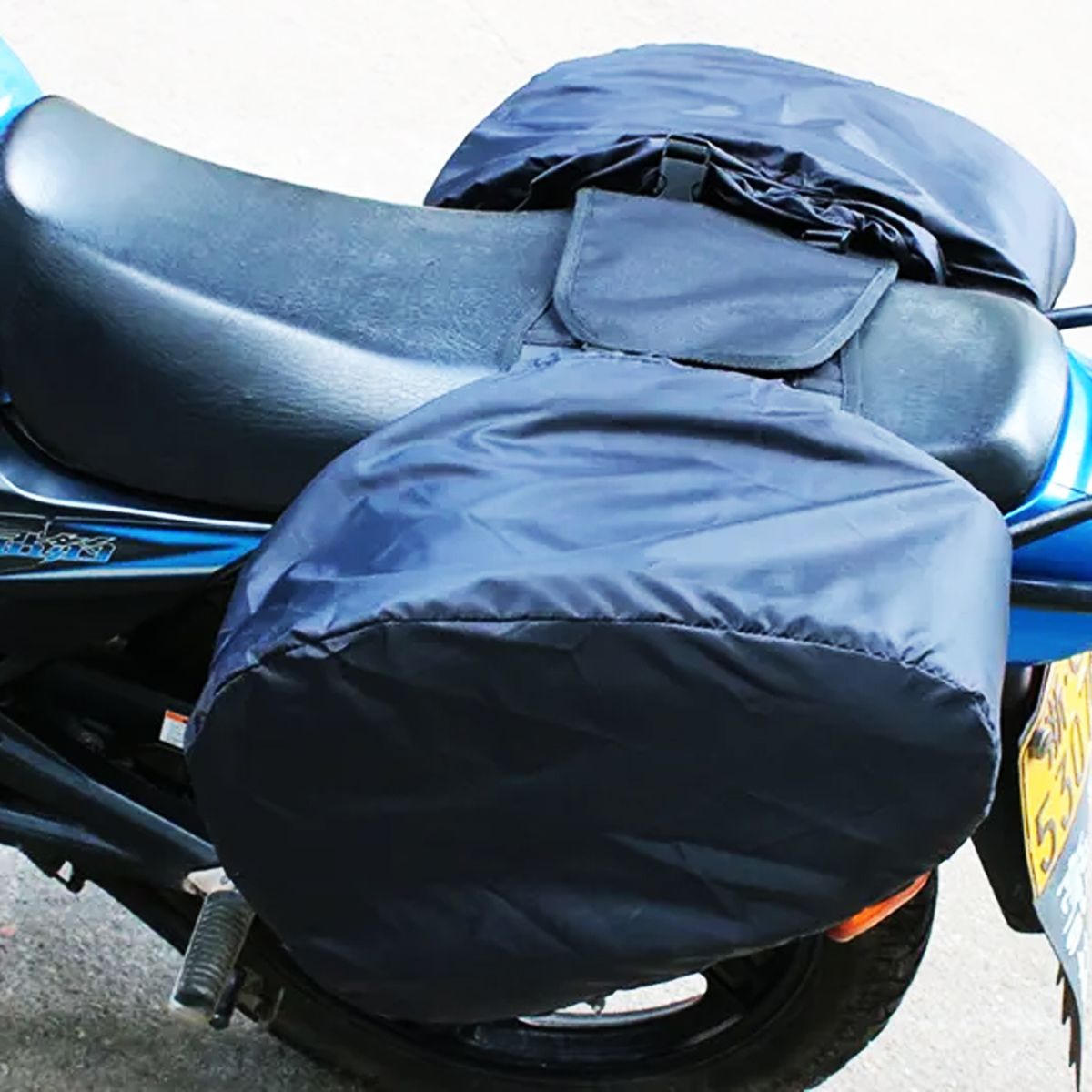 Moto, viajar y verano: alforjas