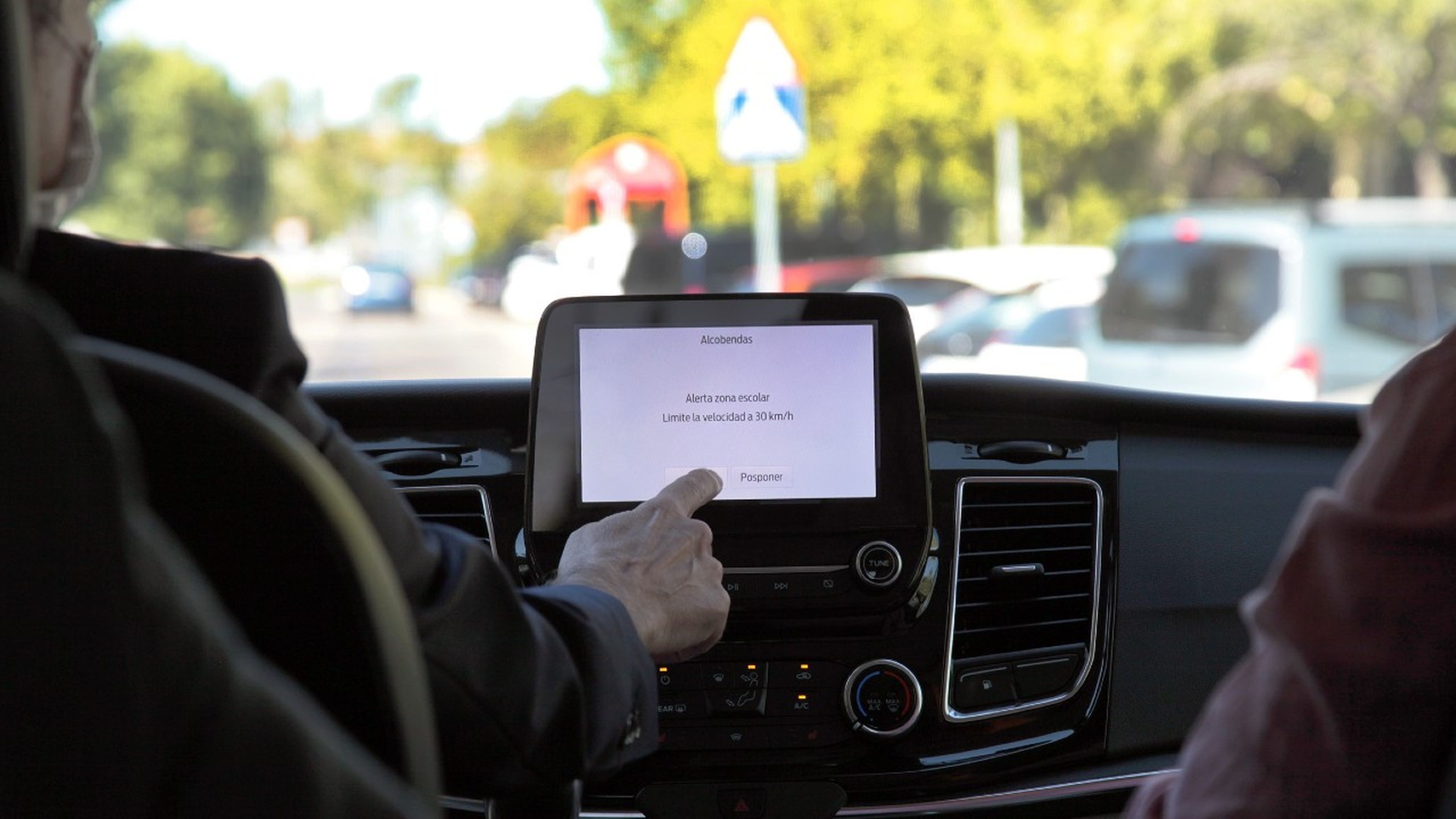 Ventajas del GPS para coches que deberías conocer