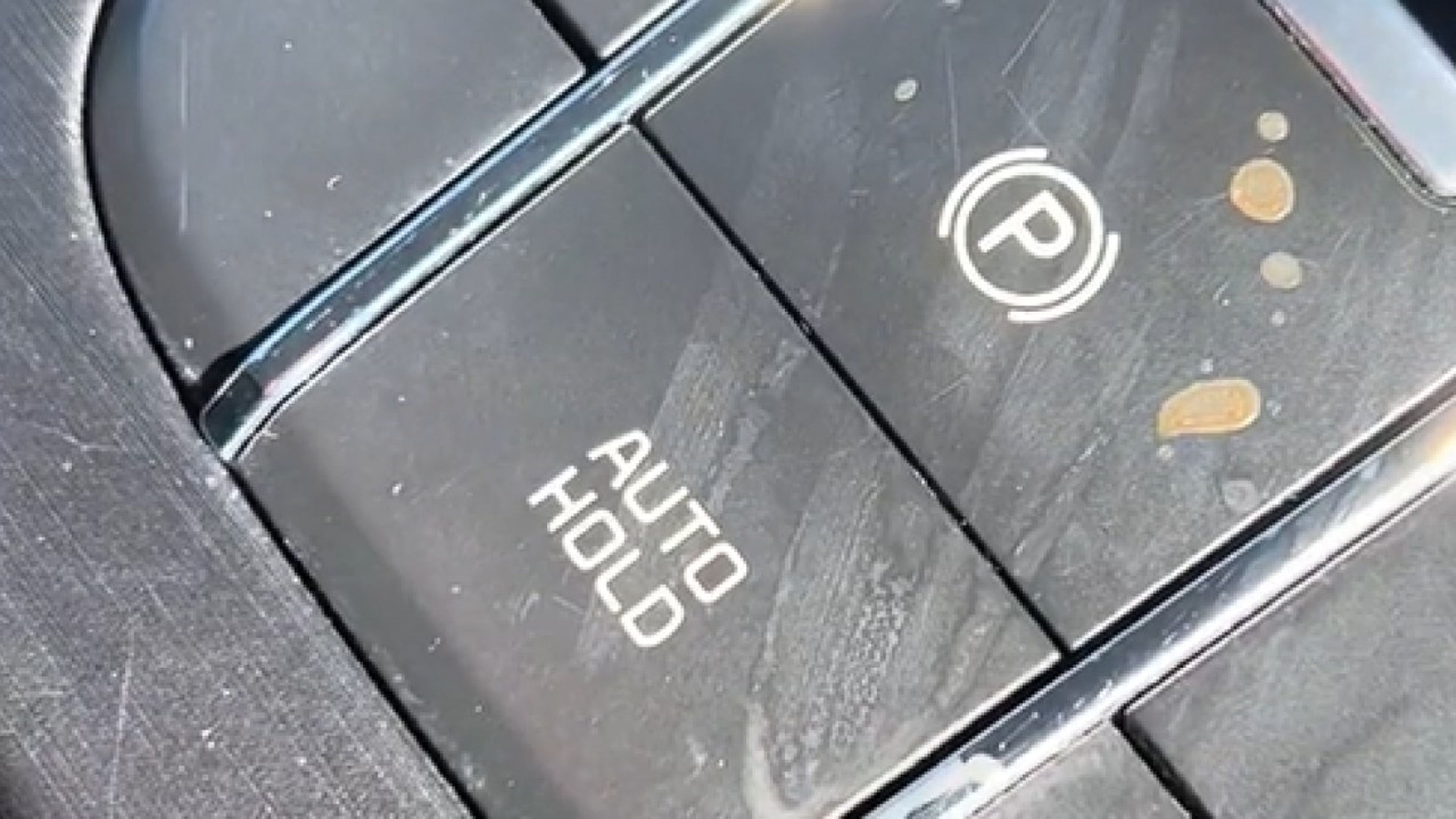 función de este botón desconocido del coche