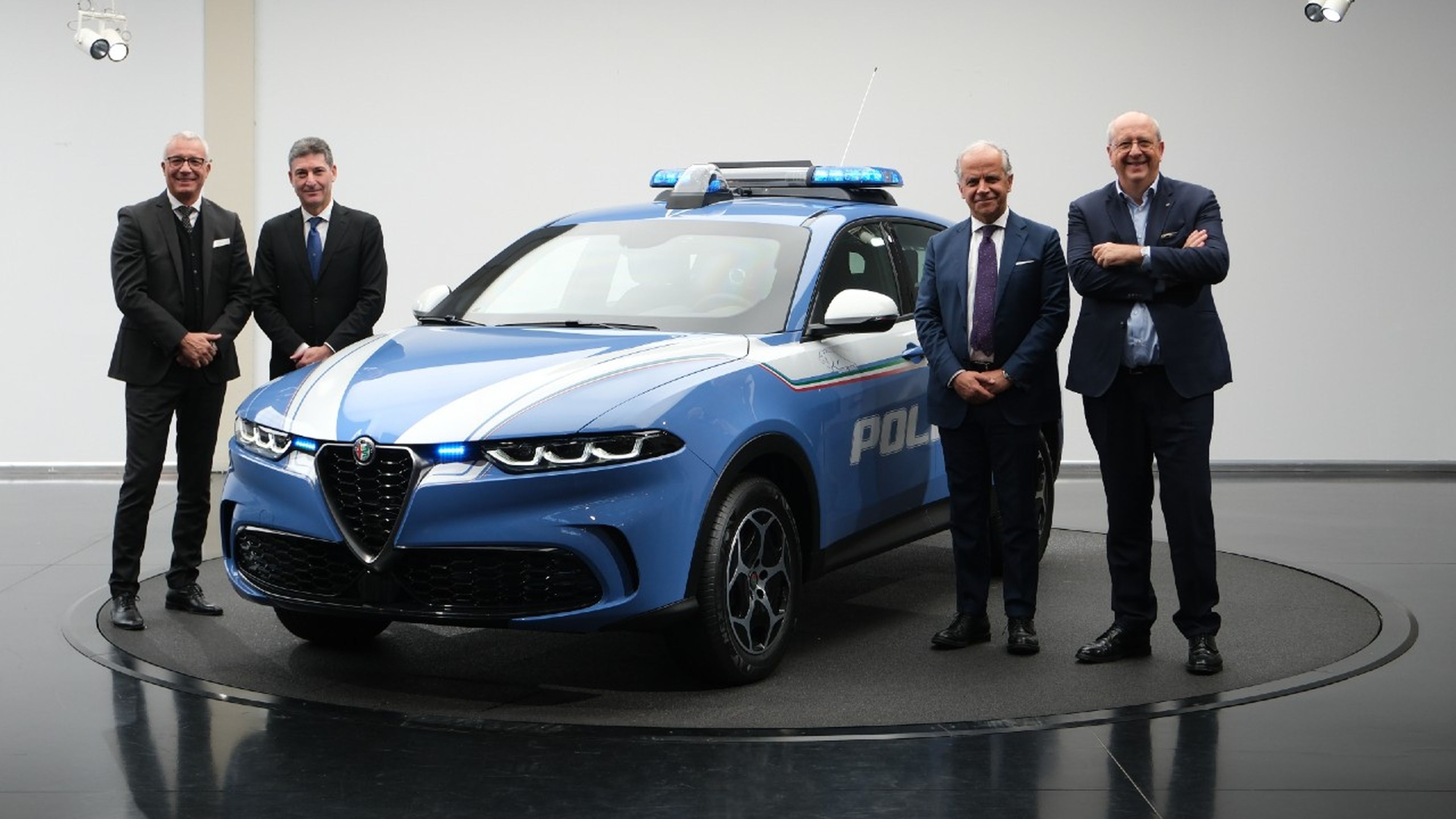Alfa Romeo Tonale policía italiana