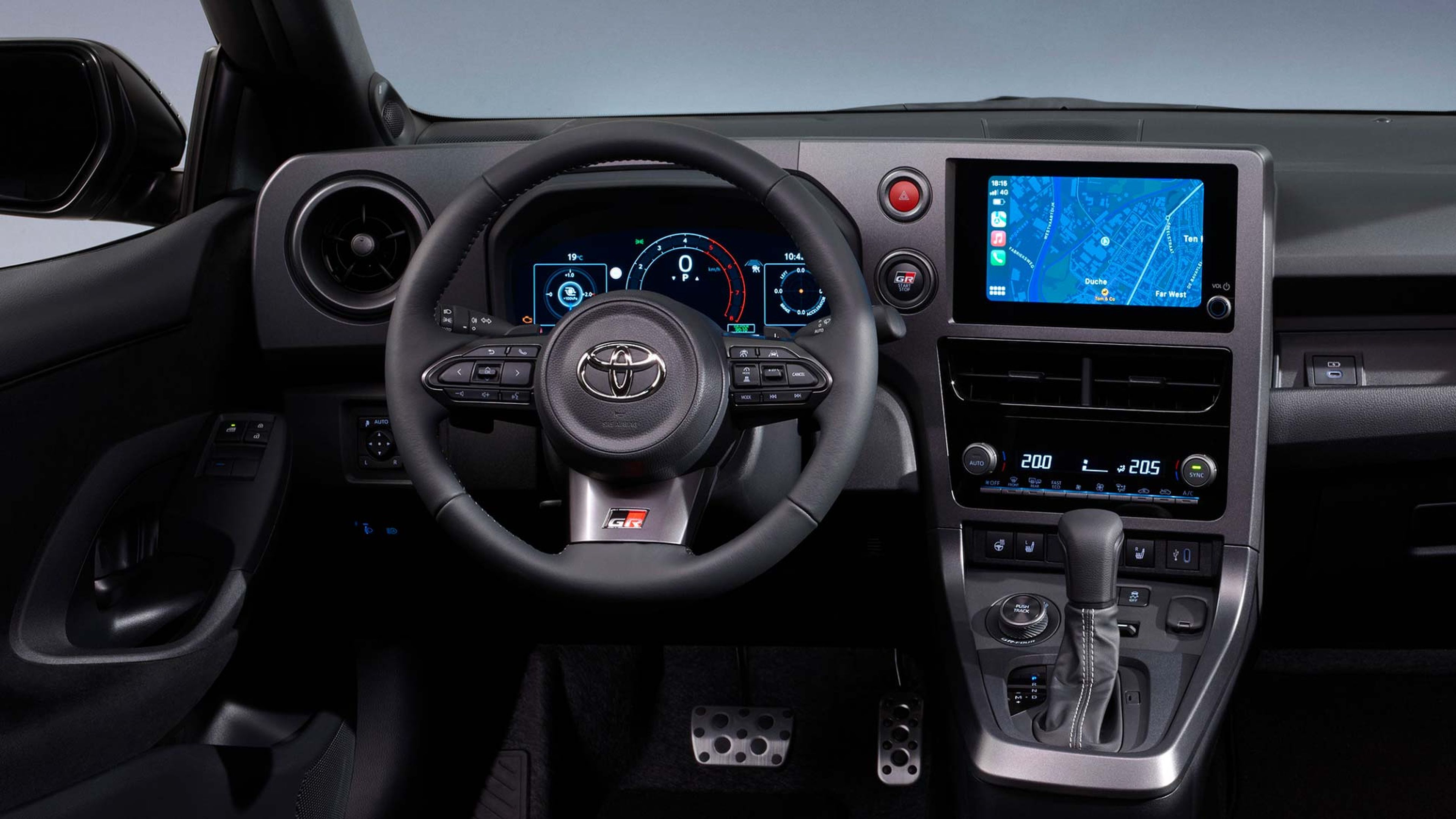 Prueba del Toyota GR Yaris 2024 cockpit