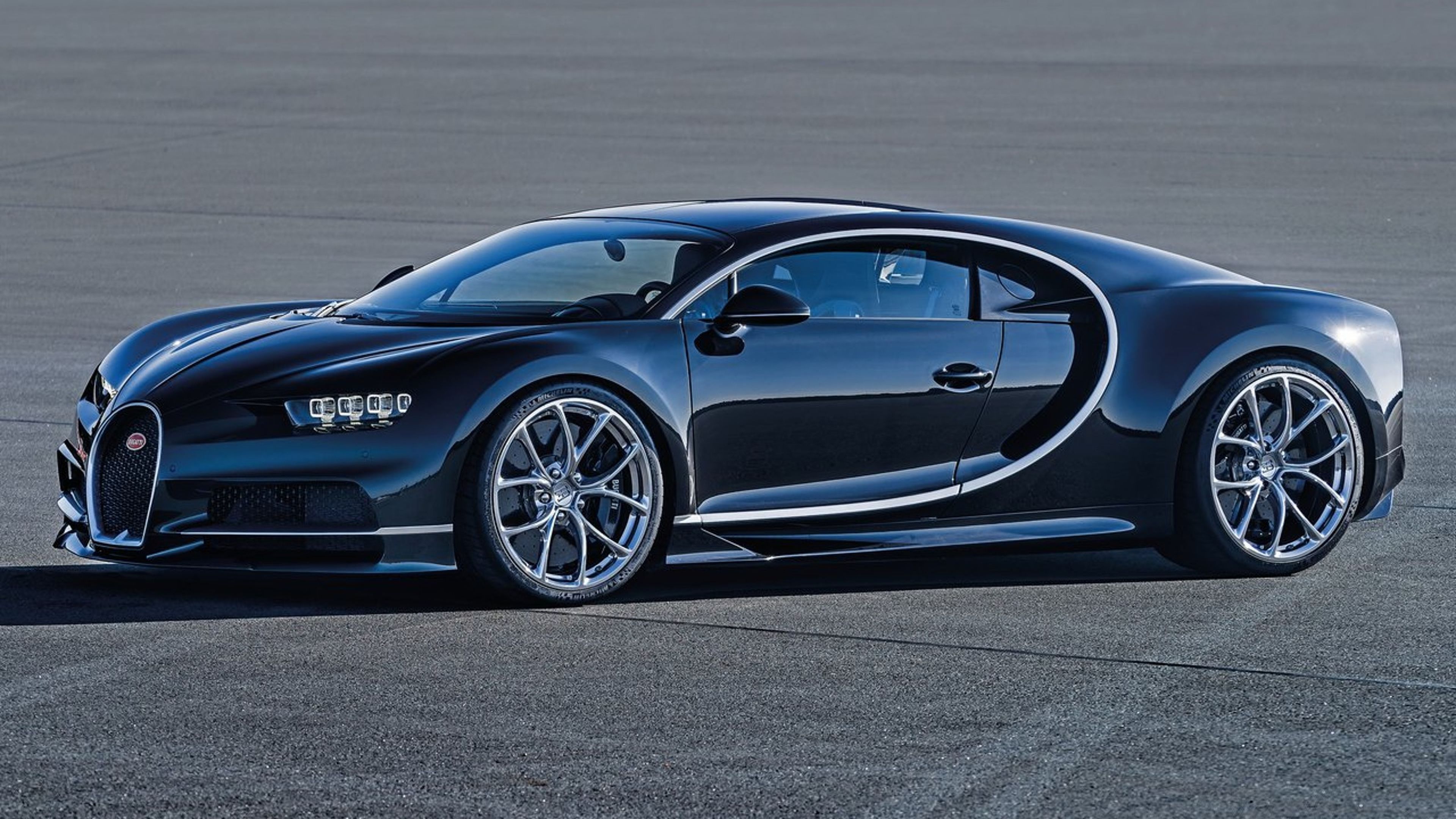 Bugatti Chiron problema cinturón de seguridad