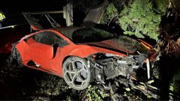 Así ha quedado el Lamborghini Huracán después de que un niño de 13 años lo destrozara en un paseo nocturno lluvioso