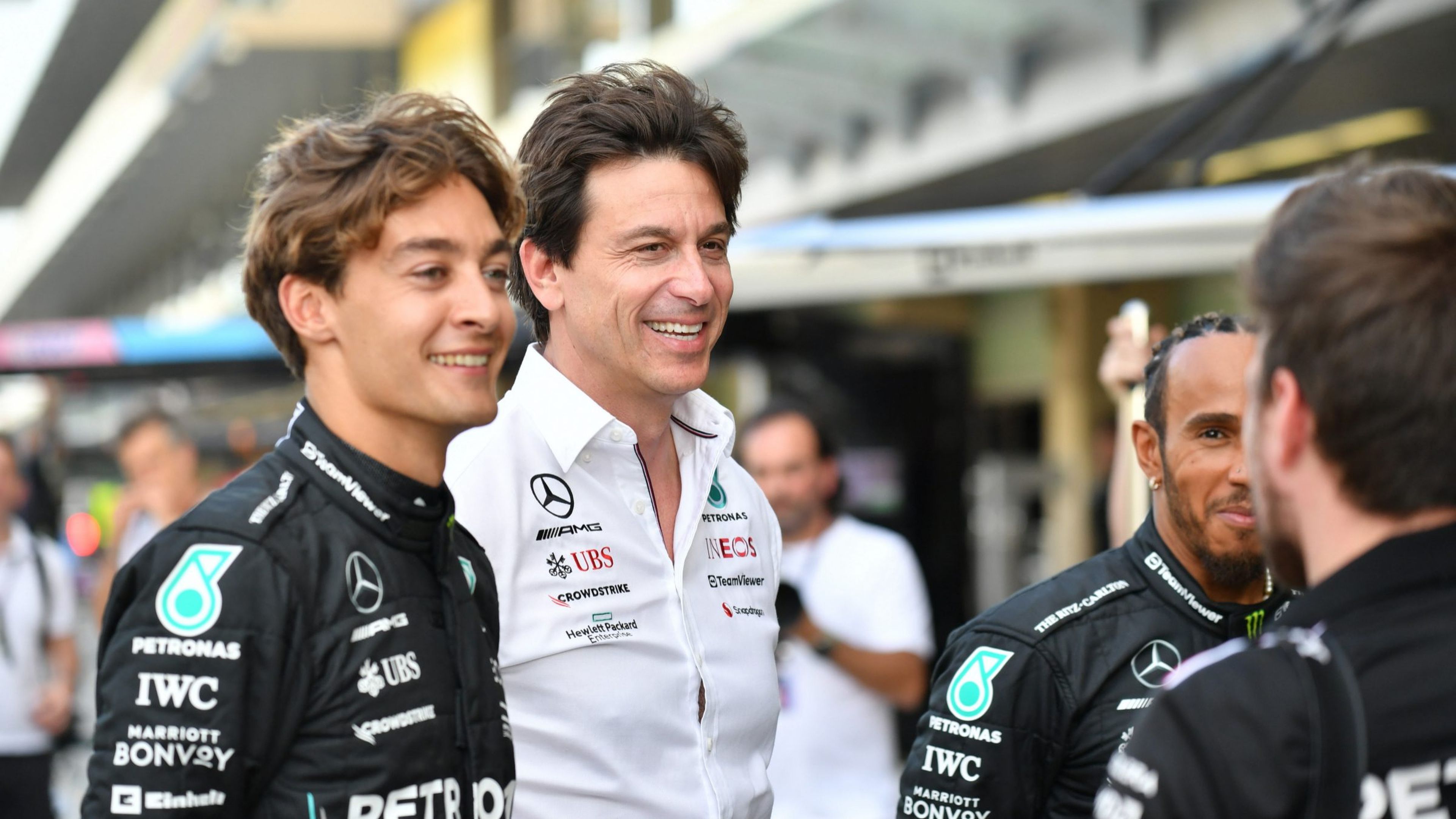 Toto Wolff y George russell