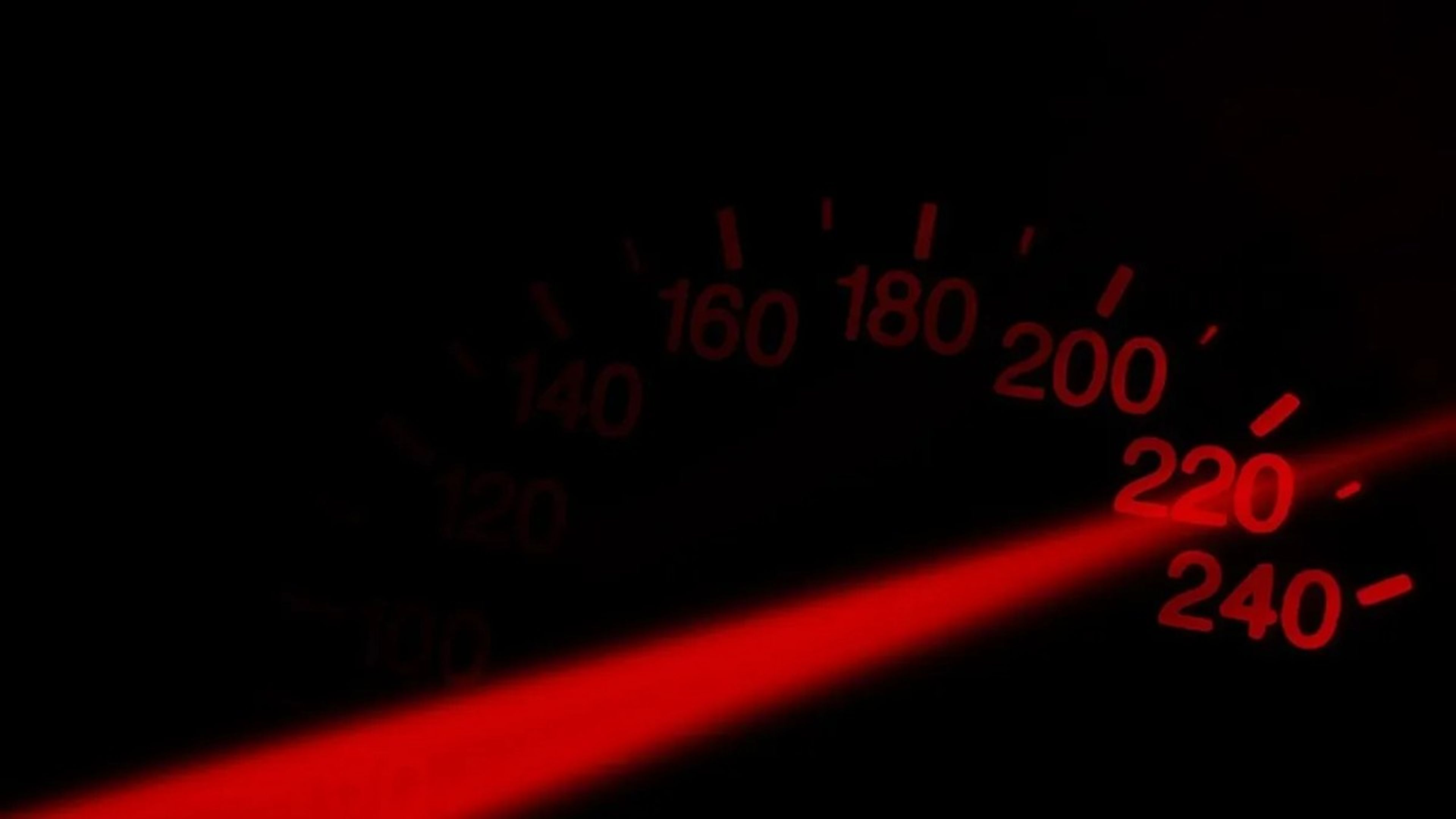 Circular a 140 km/h en lugar de a 120 supone poco ahorro de tiempo y ...