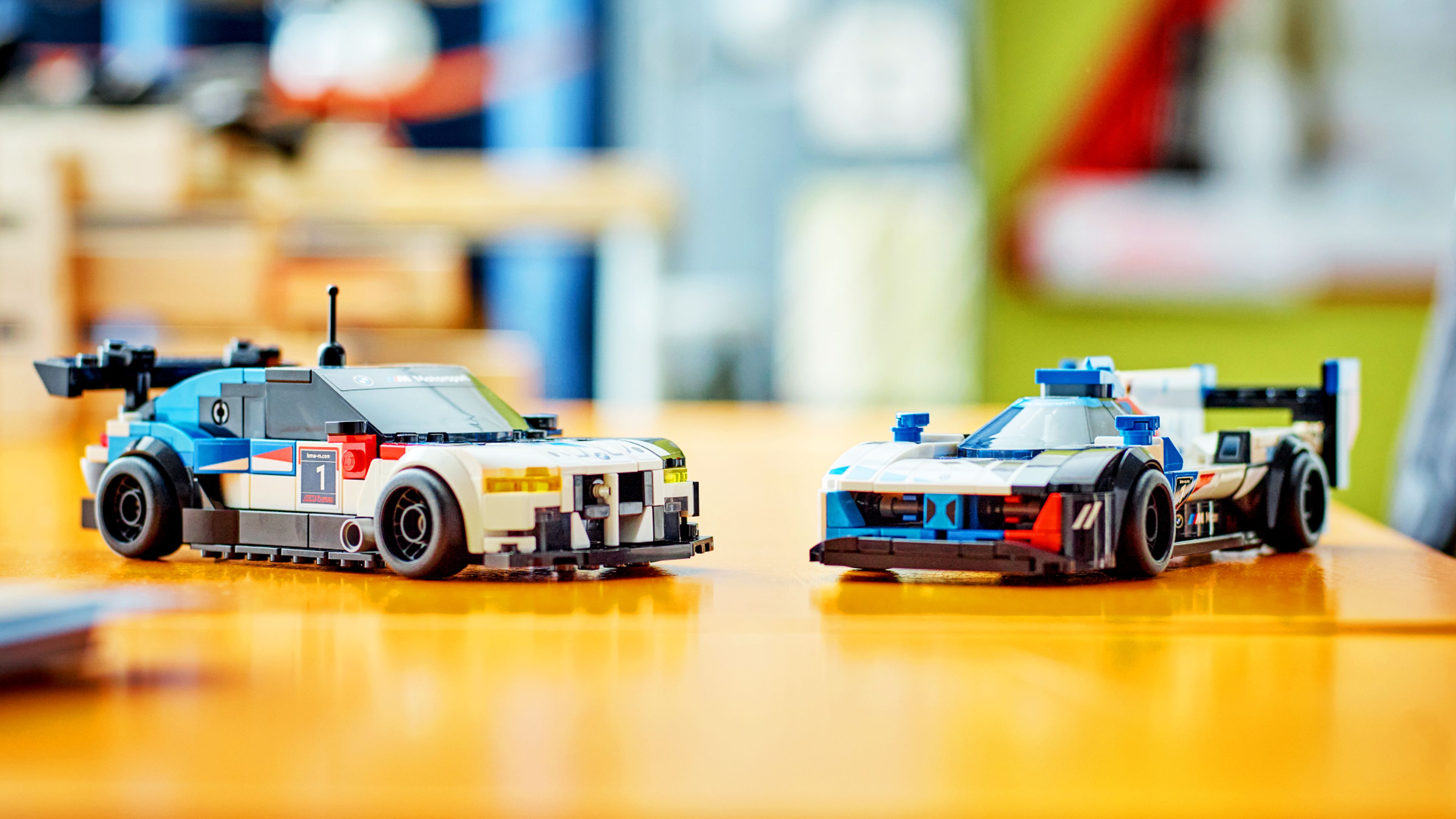 LEGO de BMW M4 GT3 y BMW M Hybrid V8