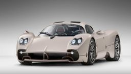 Pagani Utopia