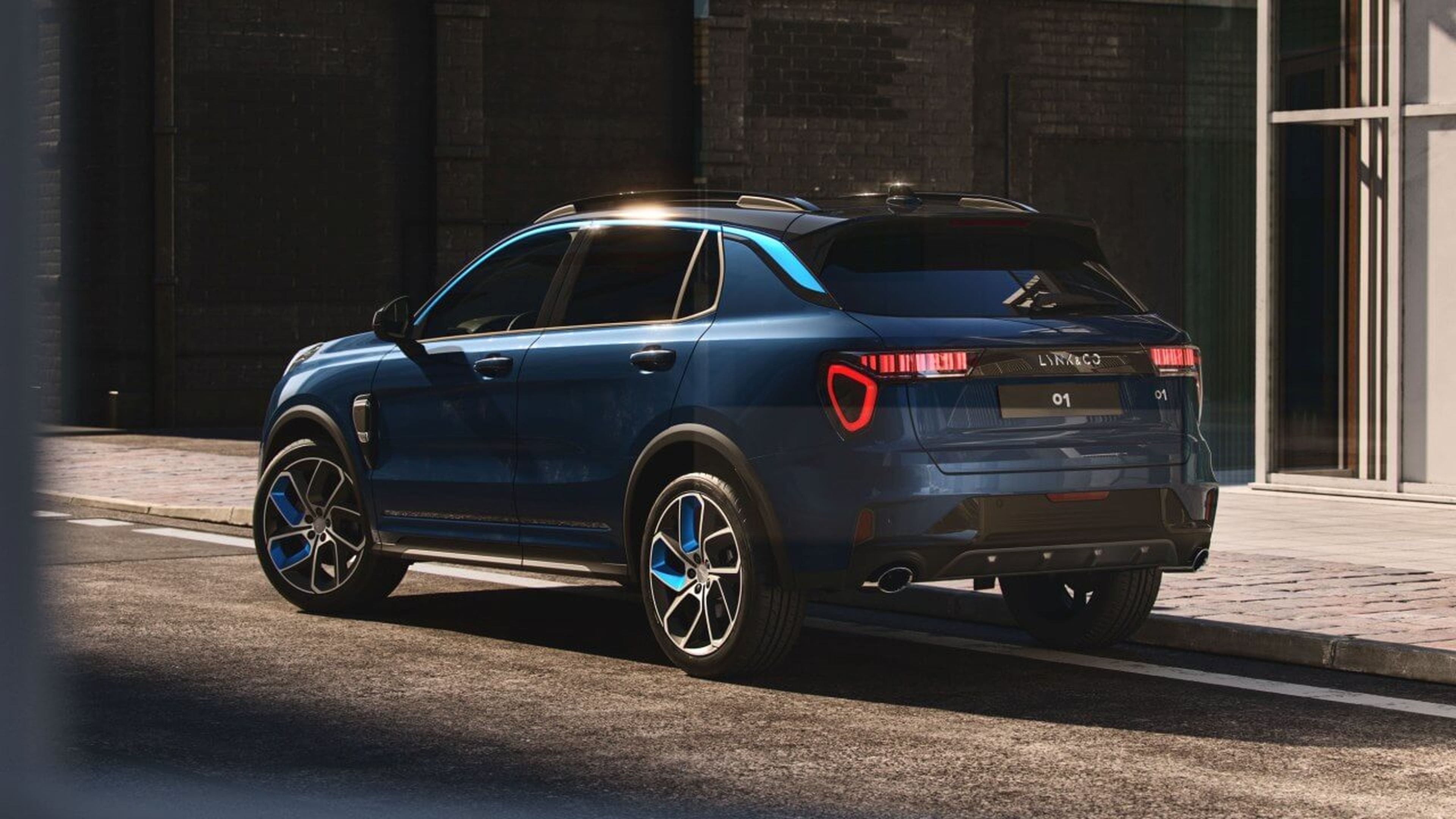 lynk&co 01