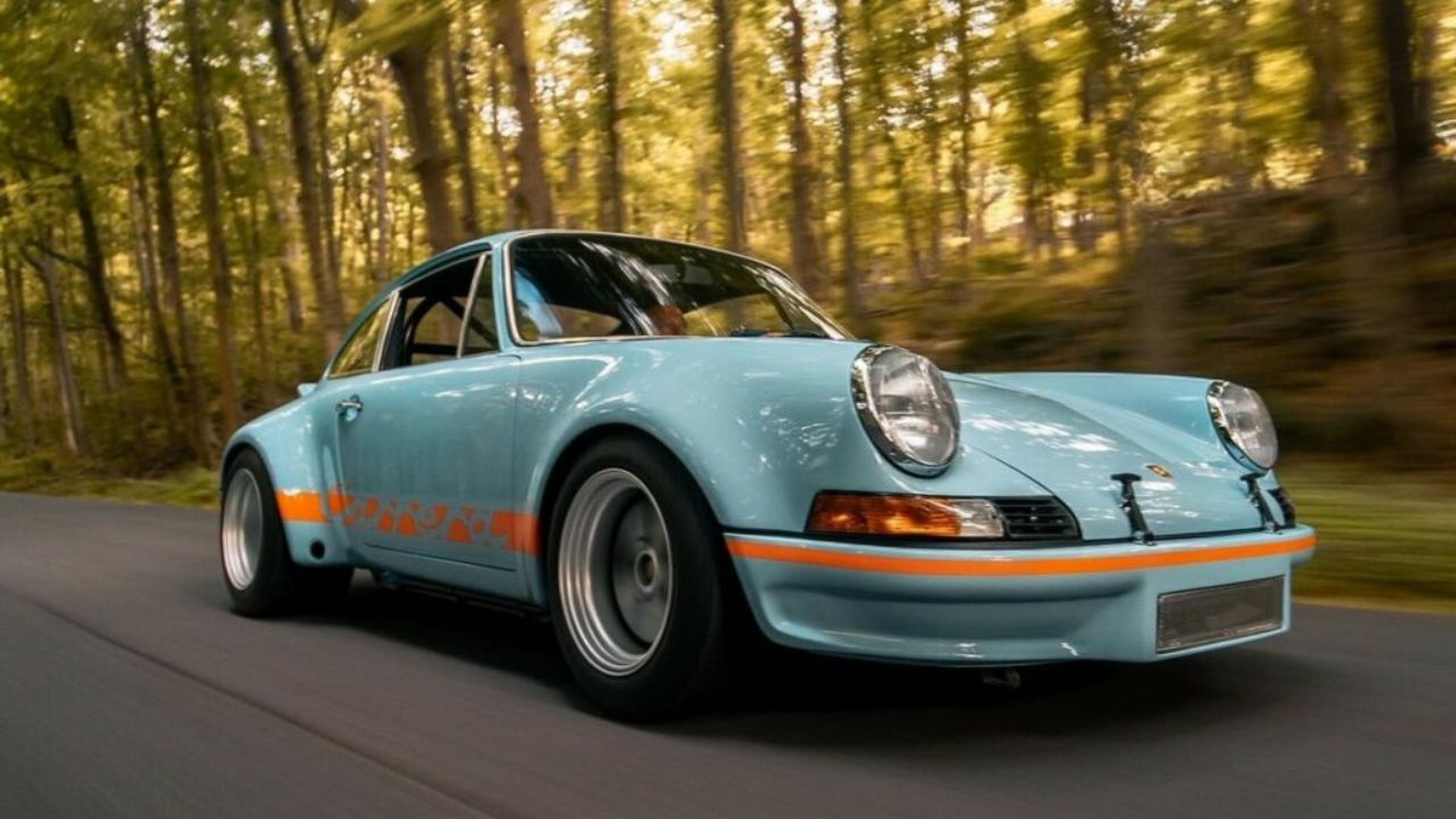 Así es el nuevo restomod del Porsche 911 Gulf Oil que podrás conseguir por 345.000 euros