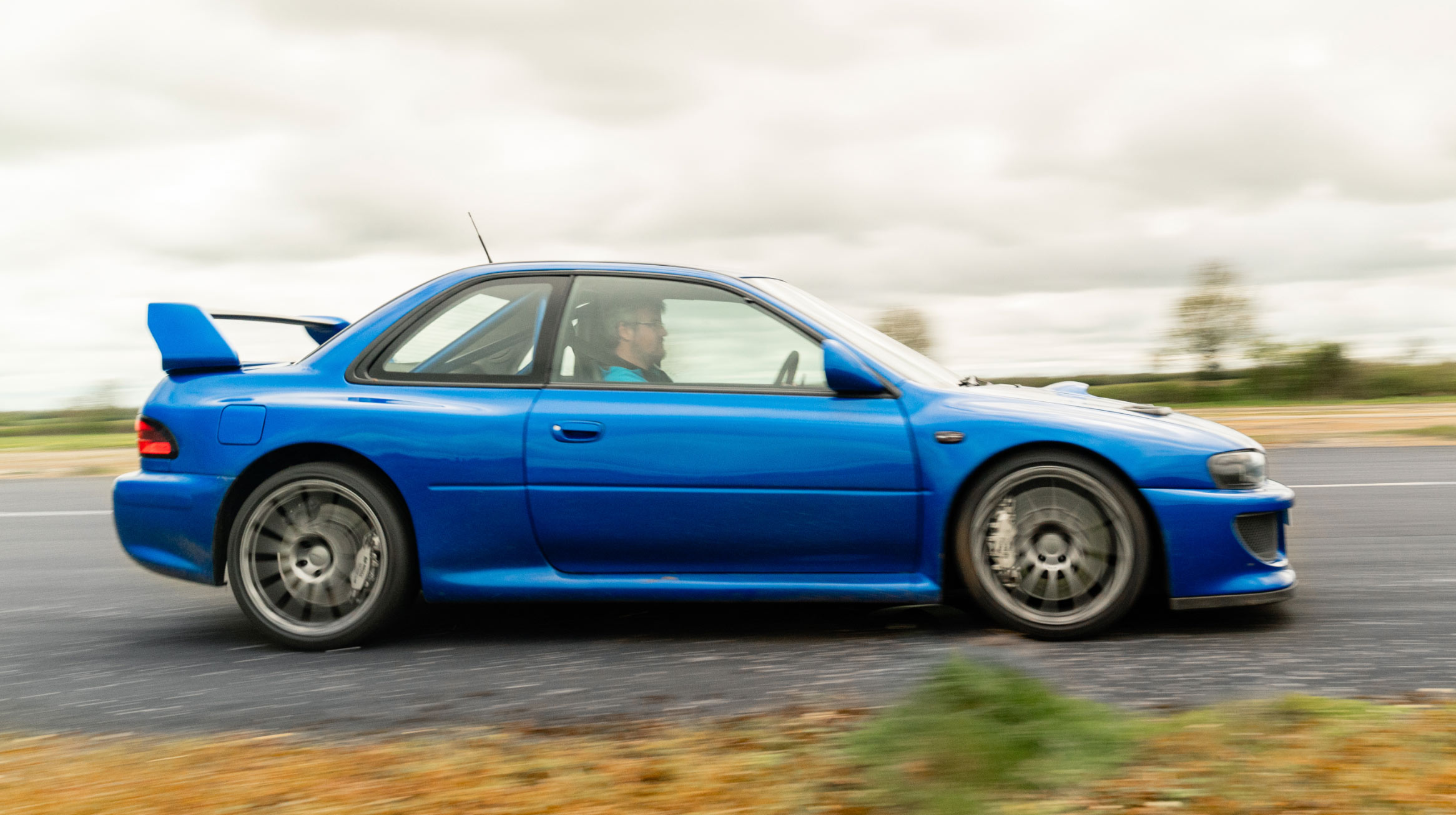 Prueba Prodrive P25: ¡resucita El Subaru Impreza WRX De Colin McRae!