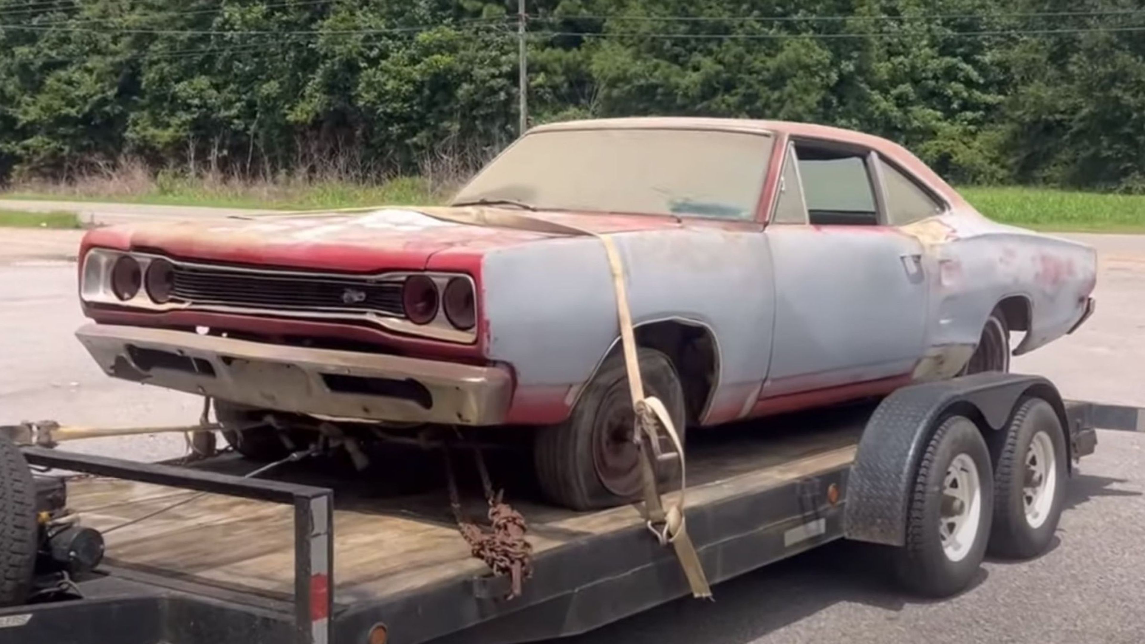 Compra un Dodge de 1969 y se encuentra una increíble sorpresa bajo el capó 