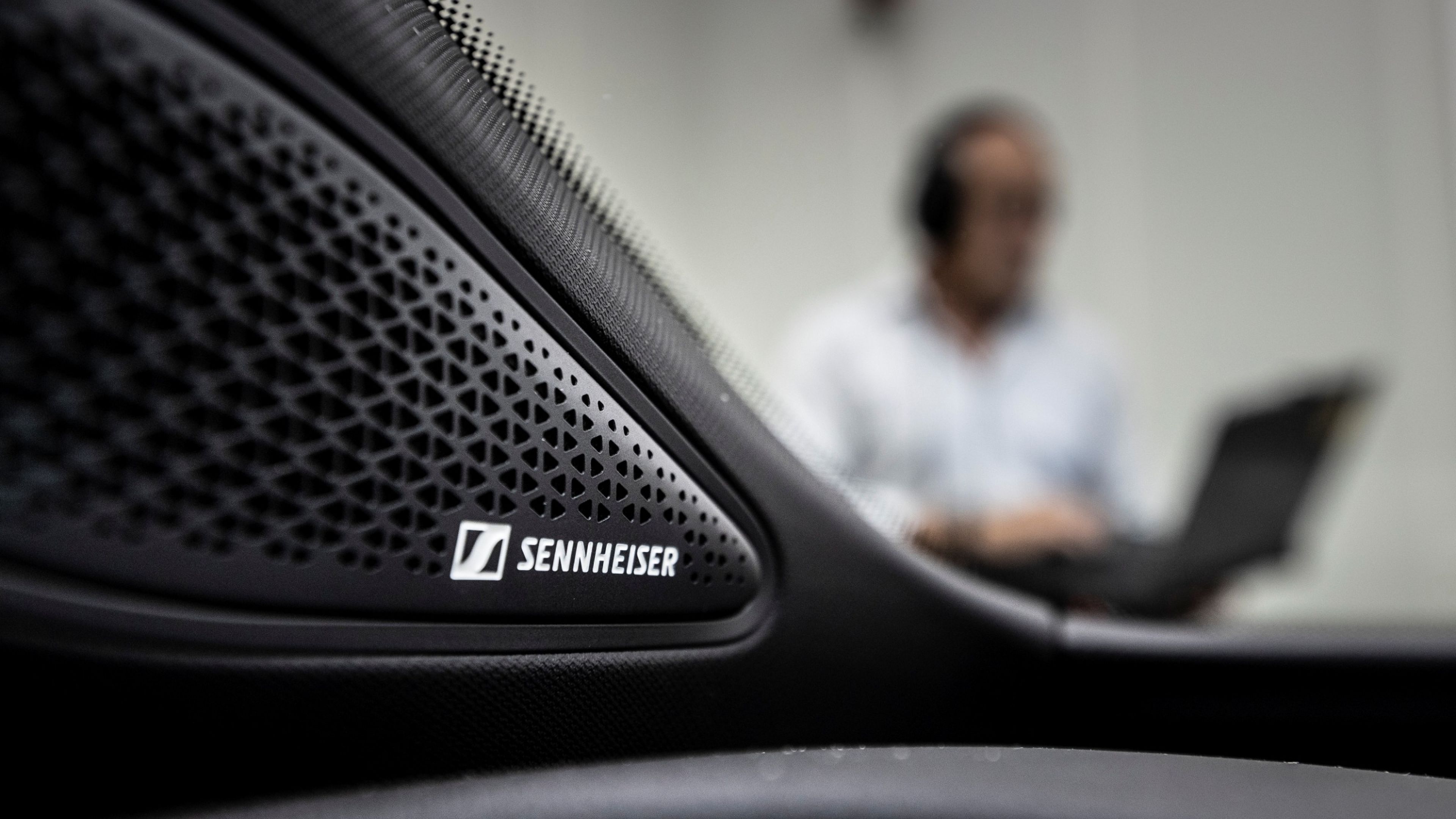 equipo-sonido-cupra-tavascan-sennheiser