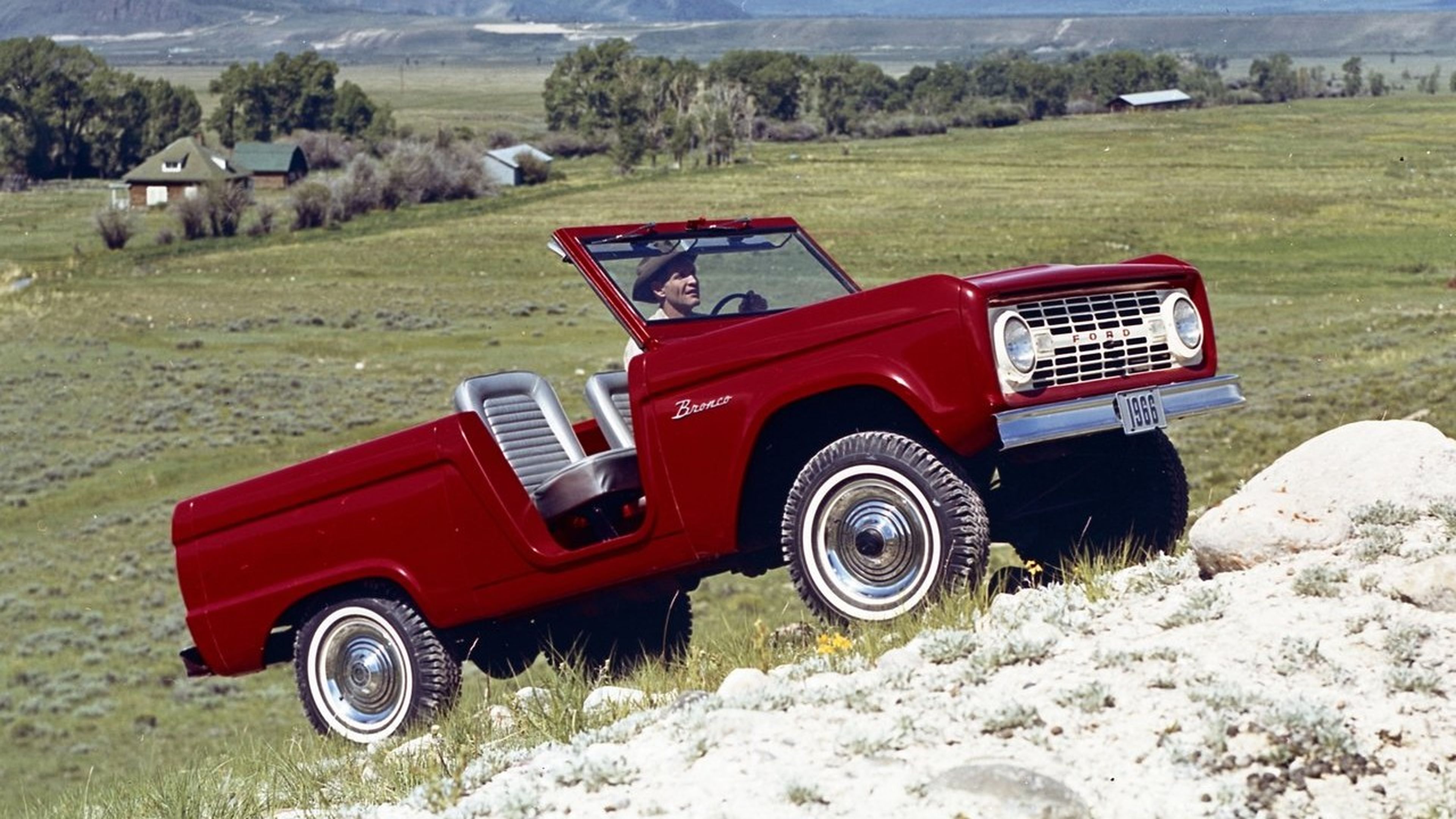 Ford Bronco Roadster