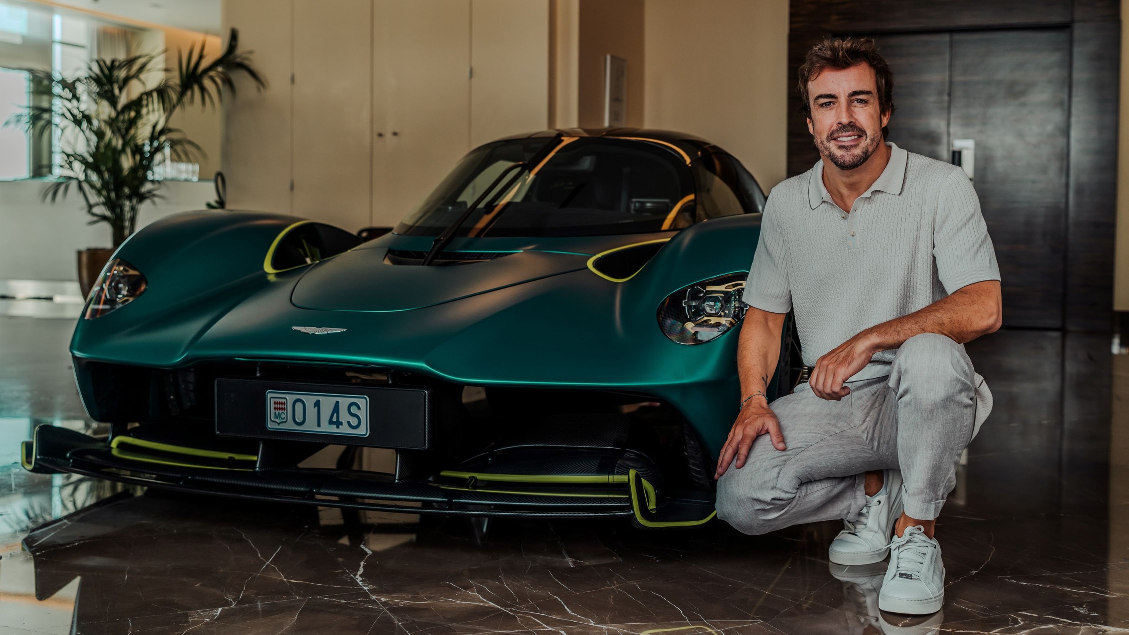 Fernando Alonso Aston Martin Valkyrie