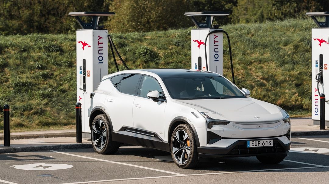 Esta marca premium de eléctricos cree que la solución no es vender coches