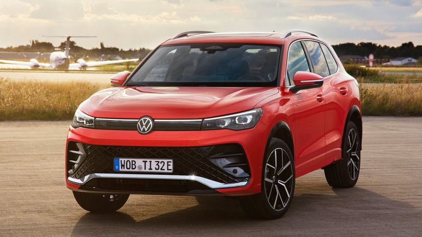 volkswagen-tiguan-2025-4305347.jpg?tf=82