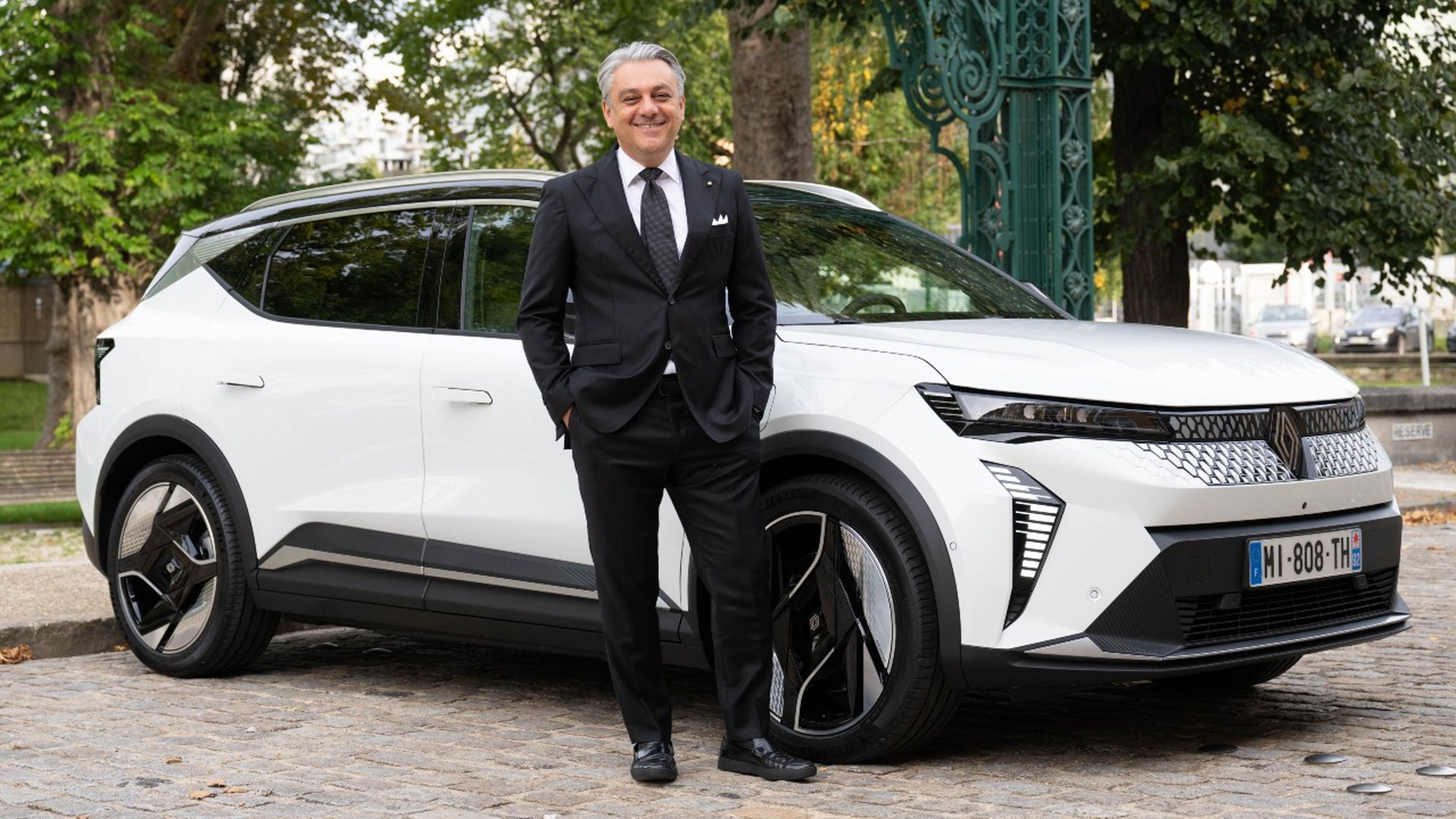 Luca de Meo culpa a Alemania del precio de los coches eléctricos