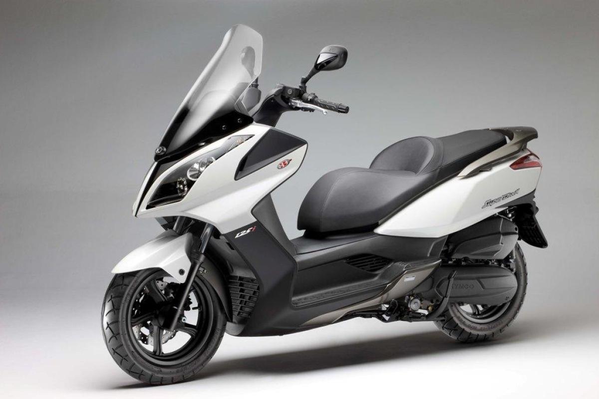 conocido Volar cometa ética Los 10 scooters de 125 cc más vendidos en junio 2015 -- Motos -- Autobild.es