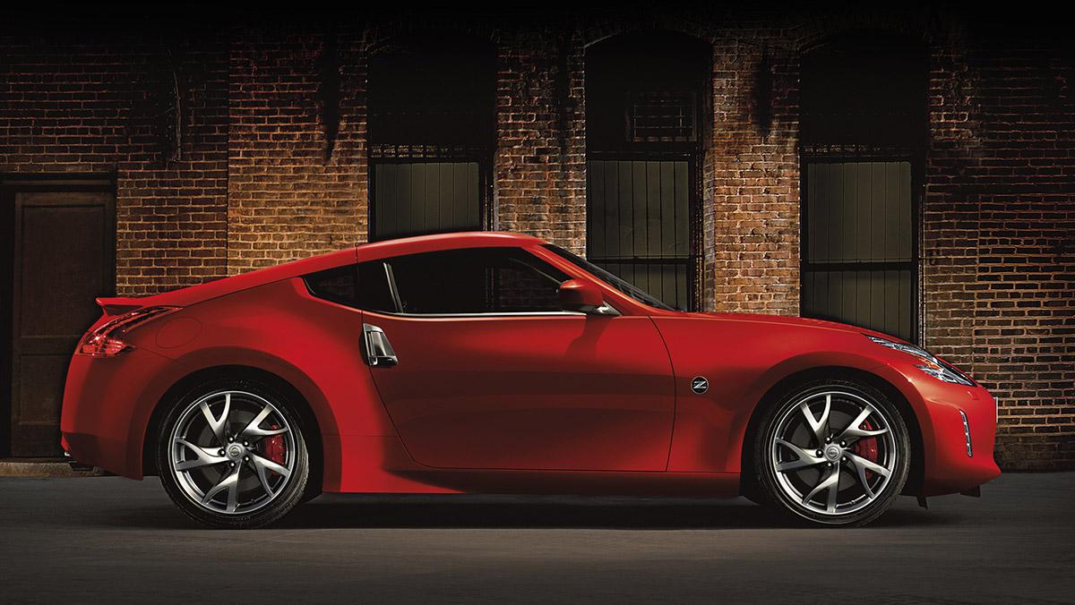 Deportivos de tracción trasera asequibles, ¿Toyota GT86 o Nissan 370Z? Autobild.es