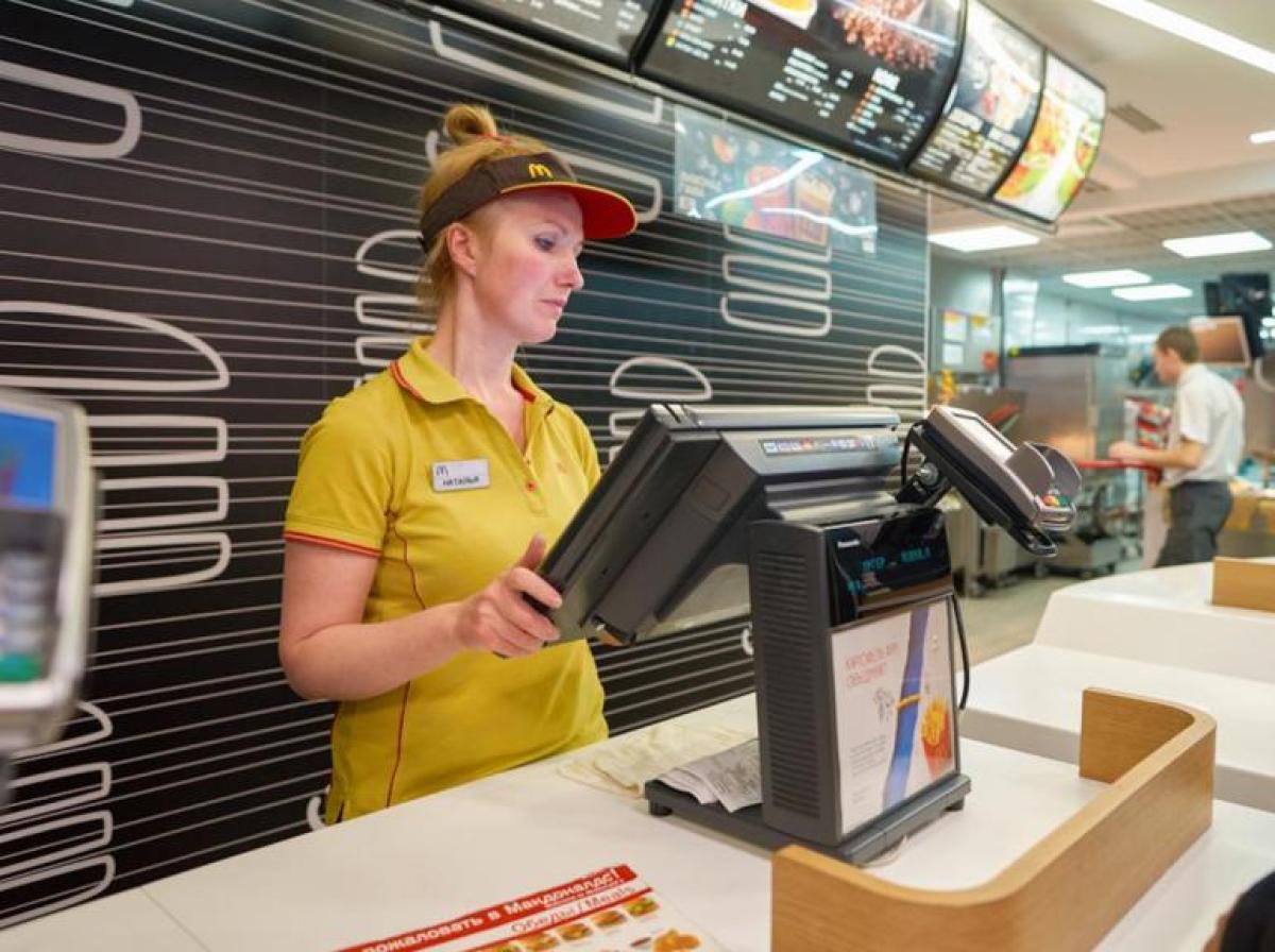 Las siete cosas que los de McDonalds han vivido en su trabajo -- Autobild.es