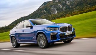 BMW X6 M50i 2020 BMW X6 M50i 2020 en movimiento