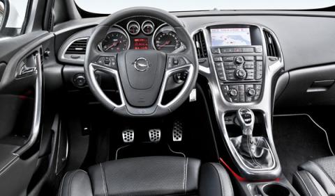 Opel Astra OPC 2012 salpicadero Opel Astra OPC 2012 salpicadero
