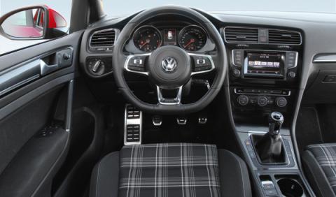 Volkswagen Golf GTD 2013 interior Volkswagen Golf GTD 2013 interior