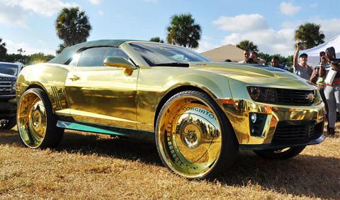Chvrolet Camaro ZL1 bañado en oro Chvrolet Camaro ZL1 bañado en oro