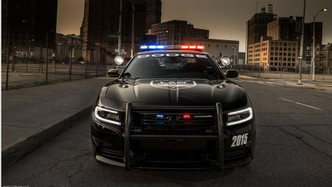 Dodge Charger Pursuit frontal Dodge Charger Pursuit frontal