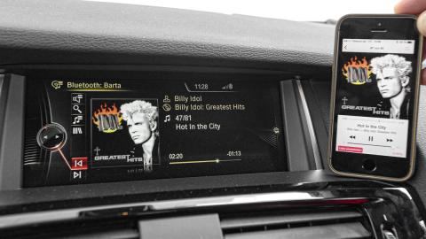 BMW-X4 conected car BMW-X4 conected car