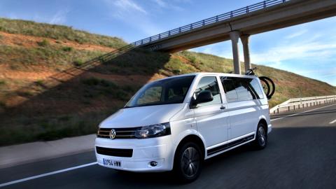 Volkswagen Multivan Outdoor Edition frontal Volkswagen Multivan Outdoor Edition frontal