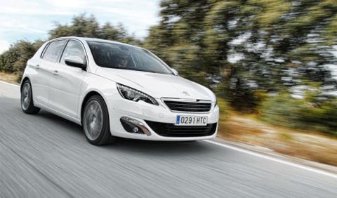 Peugeot 308 2014 frontal Peugeot 308 2014 frontal