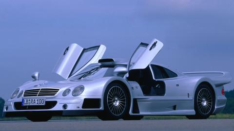 superdeportivos más exclusivos Laferrari Mercedes CLK GTR AMG superdeportivos más exclusivos Laferrari Mercedes CLK GTR AMG