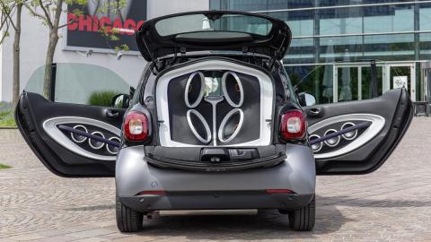 Smart Fortwo JBL altavoces Smart Fortwo JBL altavoces