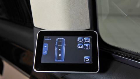 La Mercedes Vito de Brabus pantallita La Mercedes Vito de Brabus pantallita