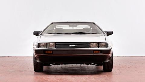 DeLorean subasta frontal DeLorean subasta frontal