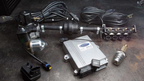 El kit completo de conversión a GLP para un motor de cuatro cilindros El kit completo de conversión a GLP para un motor de cuatro cilindros