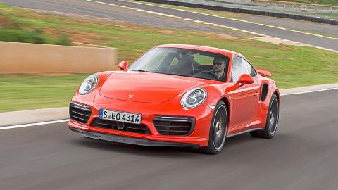 Porsche 911 Turbo S 2016 morro Porsche 911 Turbo S 2016 morro
