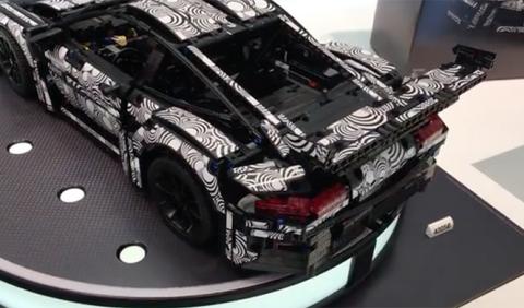 Lego Technic Porsche 911 GT3 RS 2 Lego Technic Porsche 911 GT3 RS 2