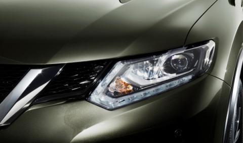 Nuevo Nissan X-Trail 2014 detalle ópitca delantera Nuevo Nissan X-Trail 2014 detalle ópitca delantera