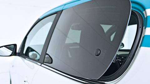 4 Citroën C1 4 Citroën C1
