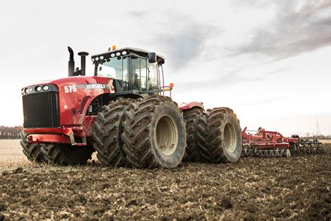Versatile 575, 618 CV y 2779 Nm Versatile 575, 618 CV y 2779 Nm
