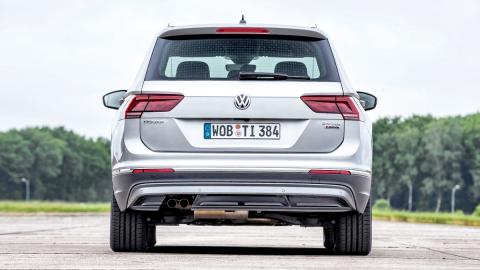 VW Tiguan salpicadero trasera VW Tiguan salpicadero trasera