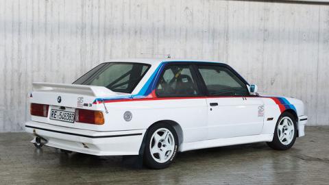 A venta un BMW M3 E30 de carreras por 15.000 euros Autobild.es