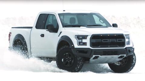 El invierno ha llegado: lo dice Ken Block con un Ford F-150 Raptor El invierno ha llegado: lo dice Ken Block con un Ford F-150 Raptor