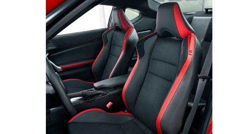 prueba nuevo toyota GT86 2017 bacquets prueba nuevo toyota GT86 2017 bacquets