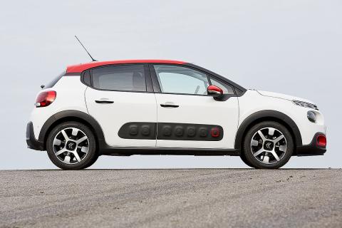 Comparativa: Citroën C3 vs Peugeot 208 y Renault Clio Comparativa: Citroën C3 vs Peugeot 208 y Renault Clio
