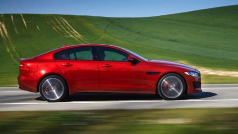Jaguar XE Jaguar XE